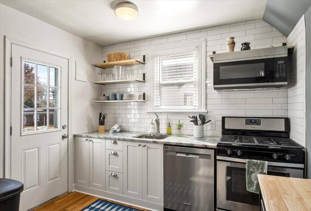 Private House Mins To Maymont Park, Trails & Vcu! Richmond Eksteriør bilde
