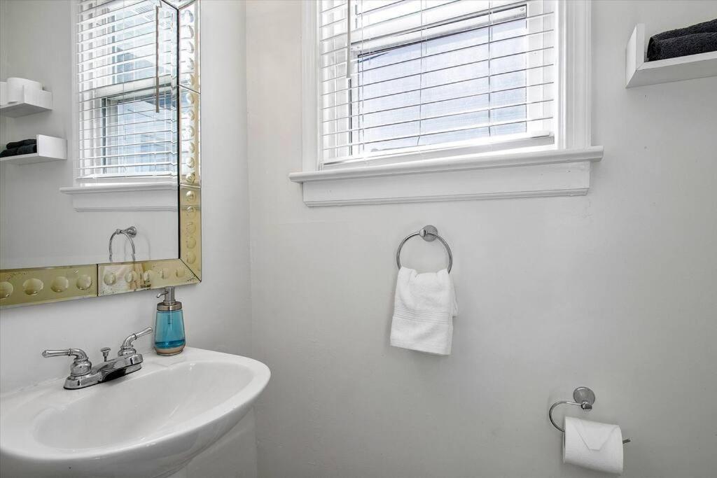 Private House Mins To Maymont Park, Trails & Vcu! Richmond Eksteriør bilde